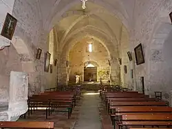 La nef vue depuis le chœur.
