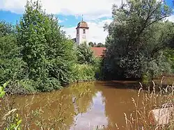 La Lizaine et le clocher du temple.