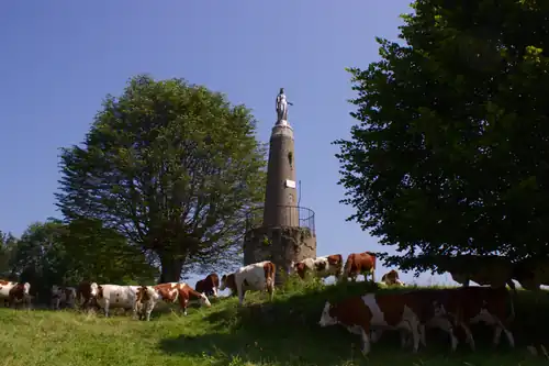 Monument à la  Vierge Marie (1862), Saint-Franc.