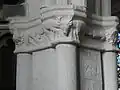 La Martyre : église Saint-Salomon, détail d'un autre des chapiteaux du chœur 2