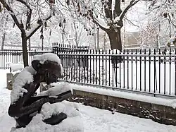 La petite Liseuse, œuvre de Lewis Pagé