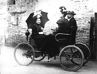 La Charentaise exposée salle Wagram, en 1900.