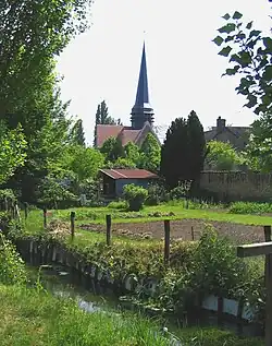Village de la Ferté-Loupière.