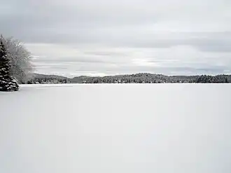 Image illustrative de l’article Lac des Français