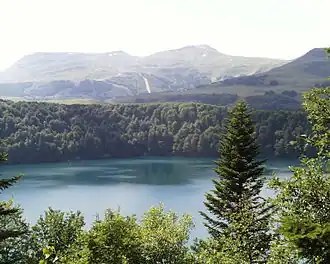 Image illustrative de l’article Lac Pavin