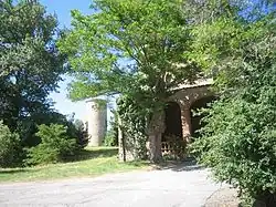 L'église et la tour.