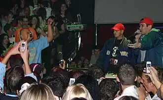 Description de cette image, également commentée ci-après