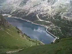 Le lac vu de Viel dal pan.
