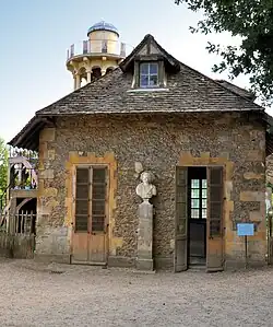 Façade de la laiterie de propreté