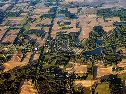 Meilleure connectivité entre taches boisées (Lakeville, vue de l'ouest, Indiana, États-Unis)