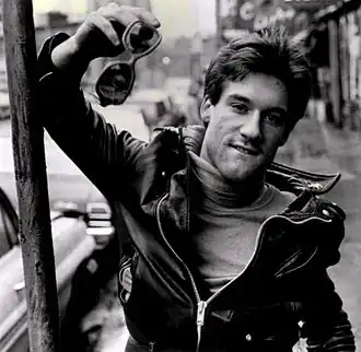 Lance Loud, fils aîné de la famille Loud.