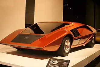 Lancia Stratos Zero (1970).