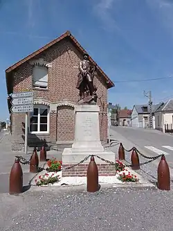 Monument aux morts.