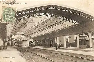 La gare au début du XXe&nbsp;siècle, côté voies. Avec sa verrière.