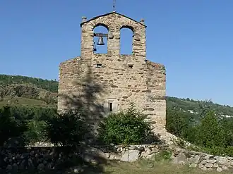 Le clocher-mur, vu de l'ouest
