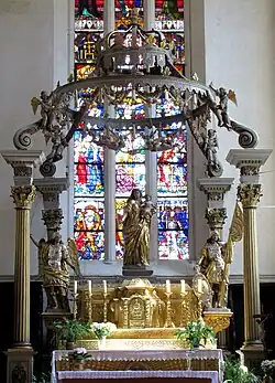 Maître-autel (1706).