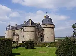 Château de Lavaux-Sainte-Anne près de Rochefort (Namur).