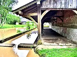 Lavoir sur le Branlin.