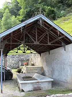 Le lavoir de la D 13.