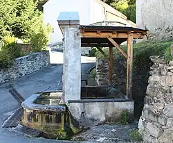 De l'église de Vier.