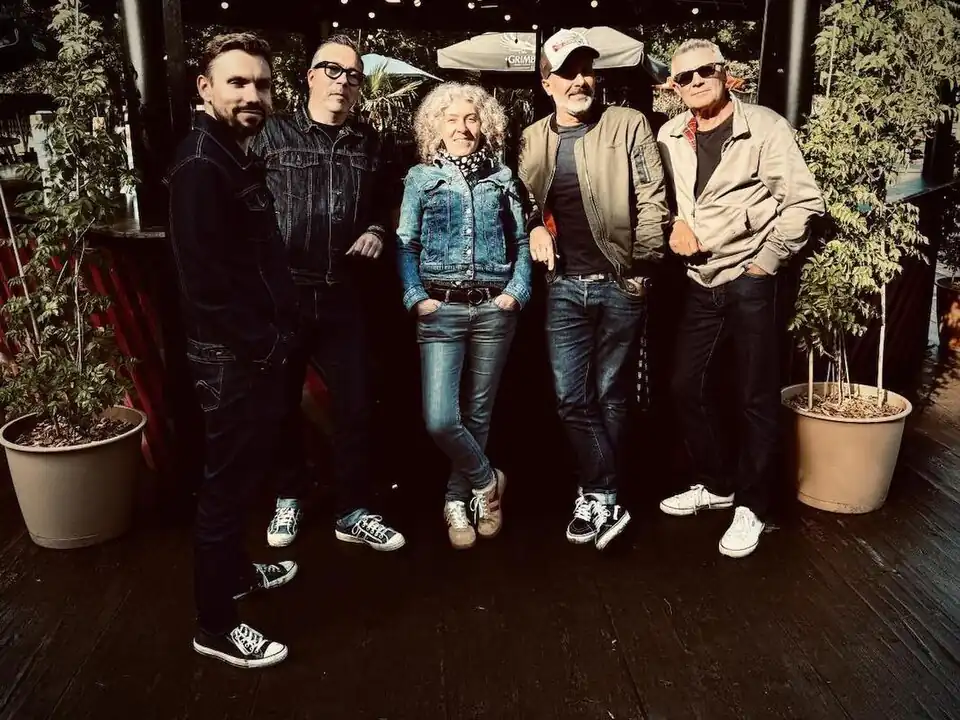 Lazy Buddies mai 2024