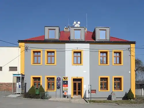 Leština u Světlé : la mairie.