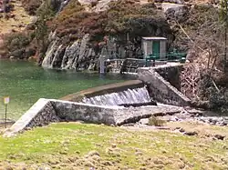 Barrage du lac de Suyen, Vue 2. (avril 2010)