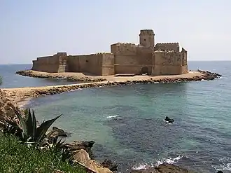 Image illustrative de l’article Forteresse de Le Castella