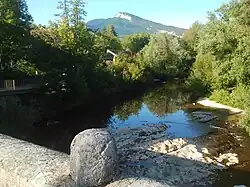 Le Guiers depuis le pont des Échelles