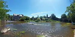 Le Moulin Desgués et la Vilaine à Acigné.