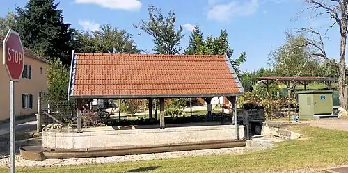 Le lavoir du Perrenot.