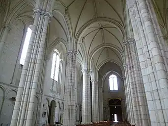 Nef de l'église-halle Notre-Dame