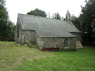 La chapelle Saint-Méen (côté nord).
