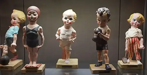 Présenté au musée municipal d'Art et d'Histoire de Colombes :