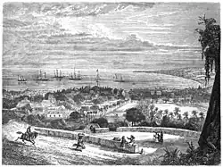 Gravure d'un cavalier dévalant une pente avec des bateaux à l'ancre dans une baie à l'arrière-plan.