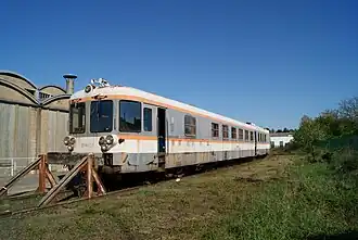 Rame X 2700 réformée pour auscultation des voies en 2011.