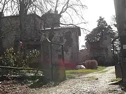 Le château féodal de Villeneuve-de-Marc