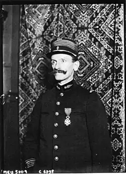photographie du commandant Bouttieaux en uniforme