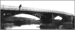 Le pont de Martincourt sur Meuse avant 1940.png