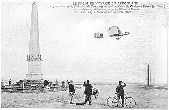 Henri Farman survole Sept-Saulx le 30 octobre 1908, lors du « premier voyage en aéroplane »