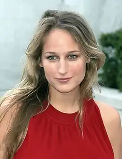 Leelee Sobieski.