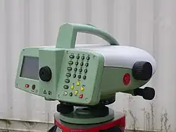 Niveau électronique Leica DNA3 : nécessite une mire à code-barres.