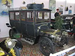 Léon Bollée 1904, 4 cylindres, 20&nbsp;ch, 7 places, musée automobile de Vendée