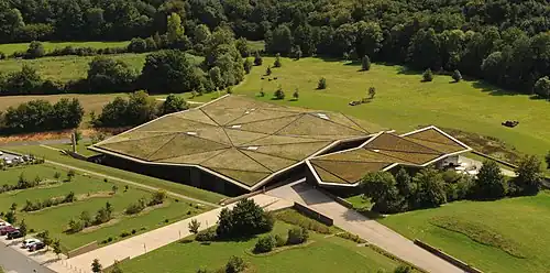 Vue aérienne sur la toiture végétalisée.