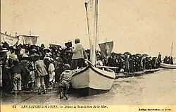 Avant la bénédiction de la mer.