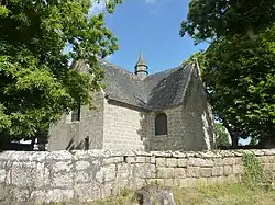 Sept-Saints : la chapelle vue de l'arrière.