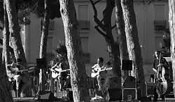 Description de cette image, également commentée ci-après