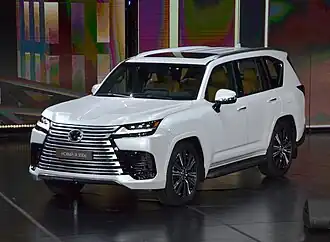 Lexus LX