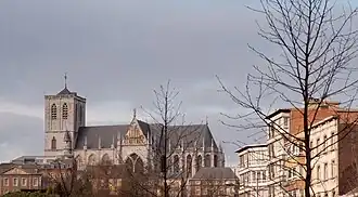 Collégiale Saint-Martin, aujourd'hui basilique.