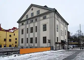 Façade sud-ouest depuis Medborgarplatsen.